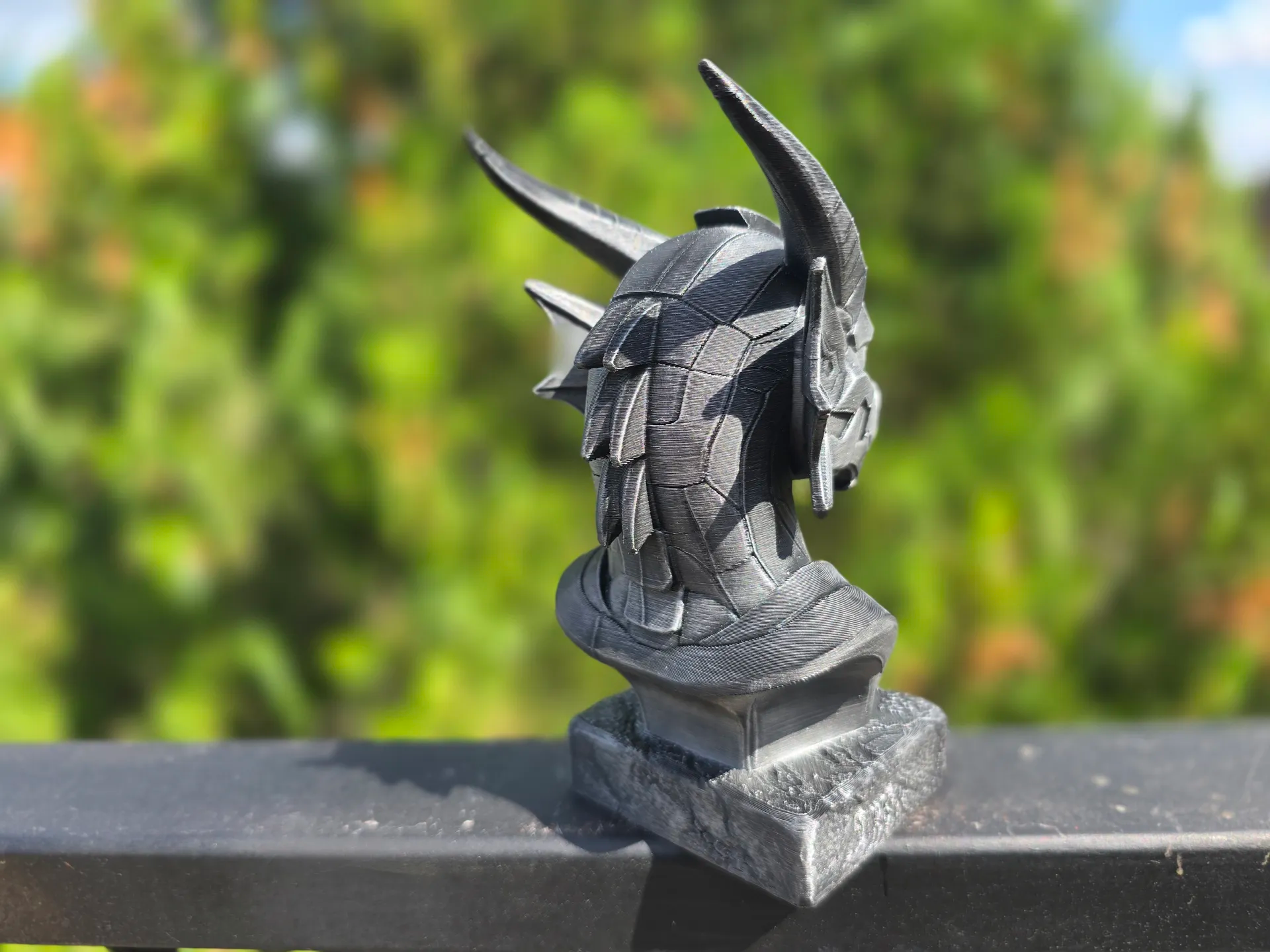 CYBERPUNK EJDERHA BÜSTÜ