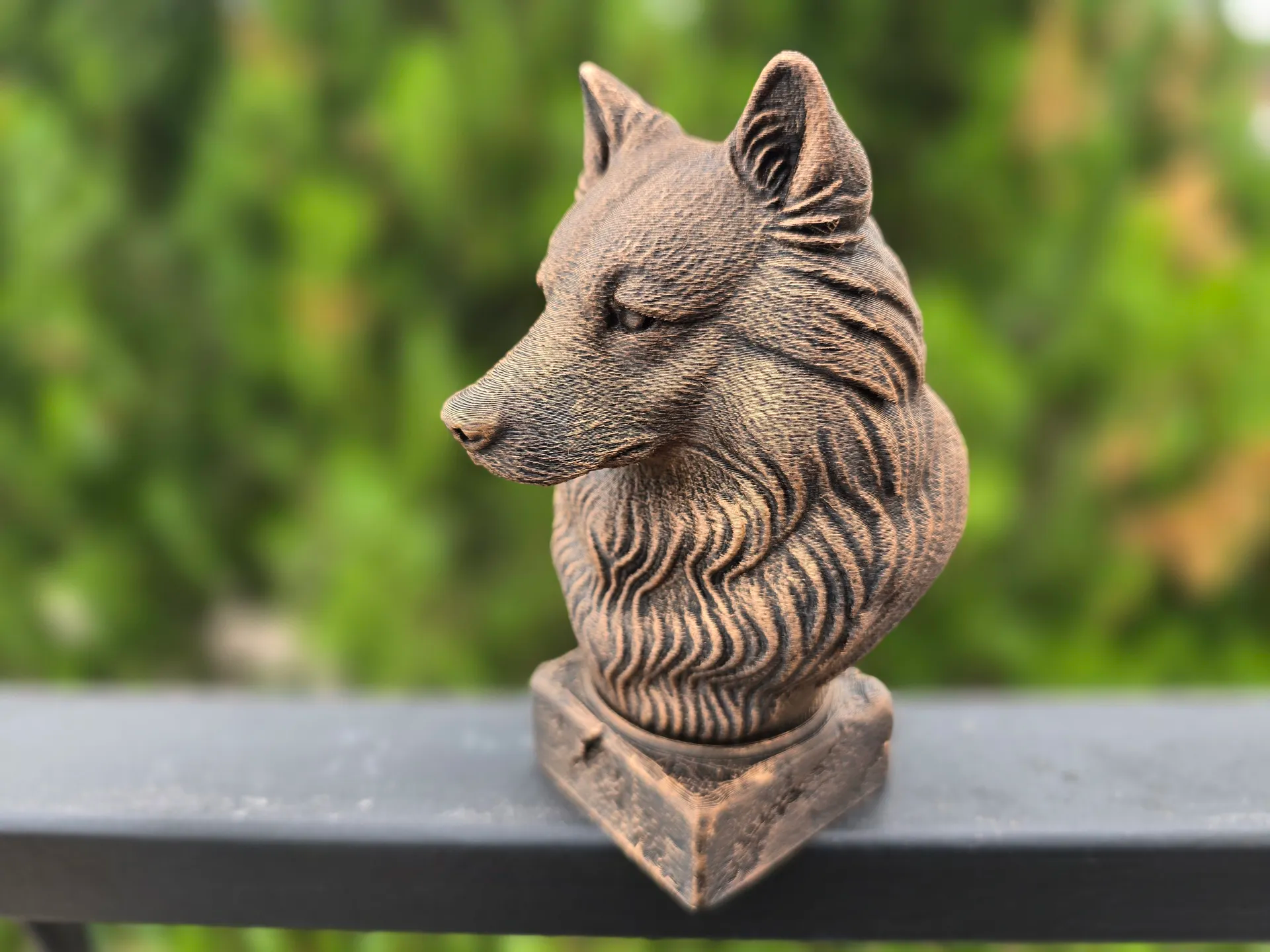 SİBİRYA KURDU BÜSTÜ