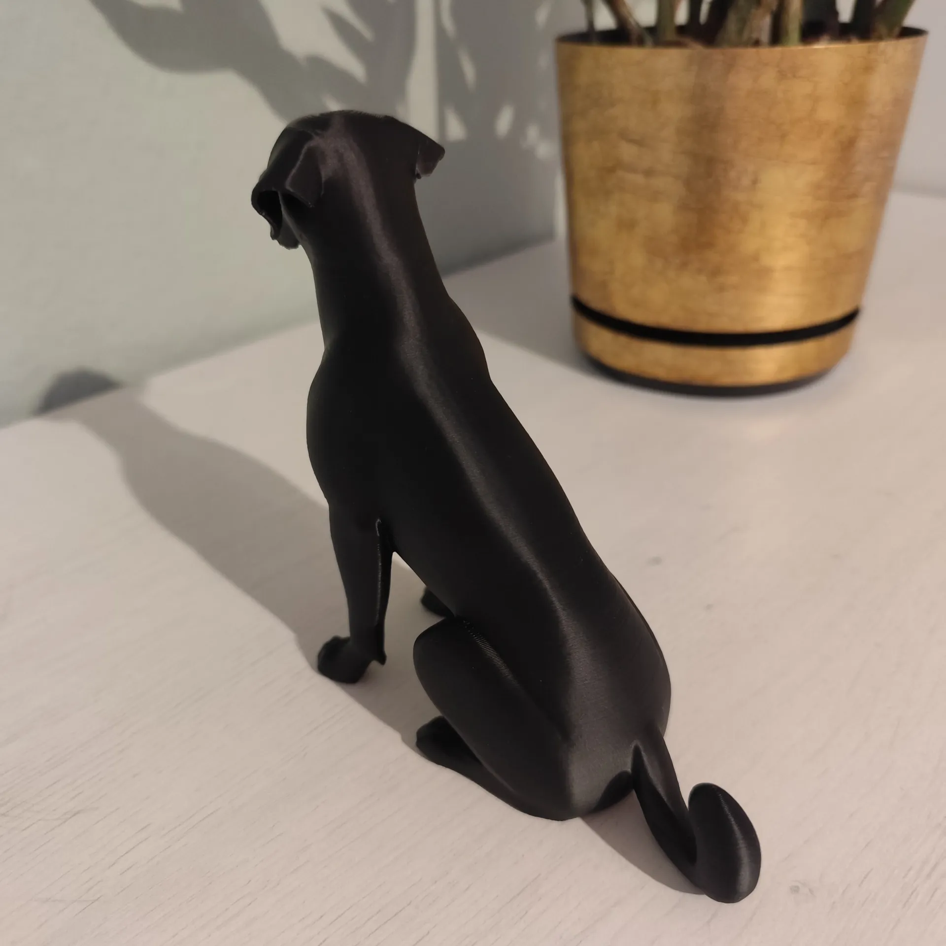 Labrador Heykeli